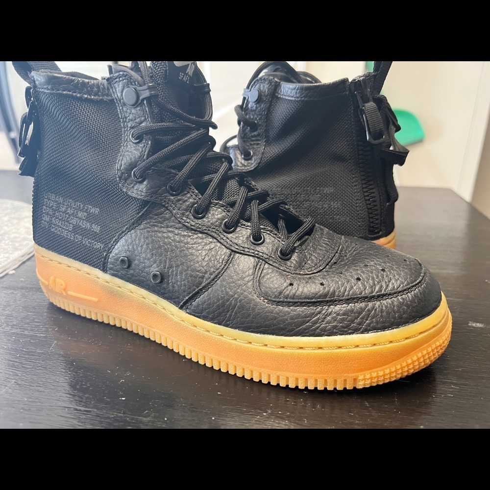 Black Nike SF AF 1